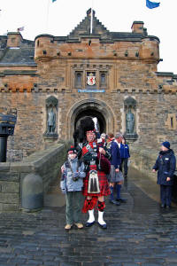 Jim with a tourist at Edinburgh Castle